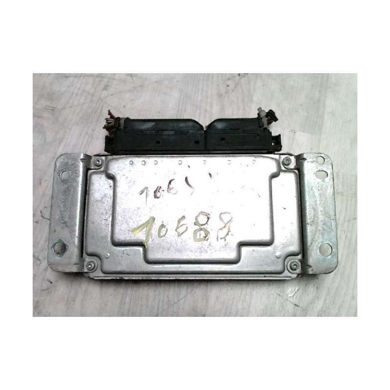 Calculateur moteur TOYOTA AYGO 1 PHASE 2 d’occasion
