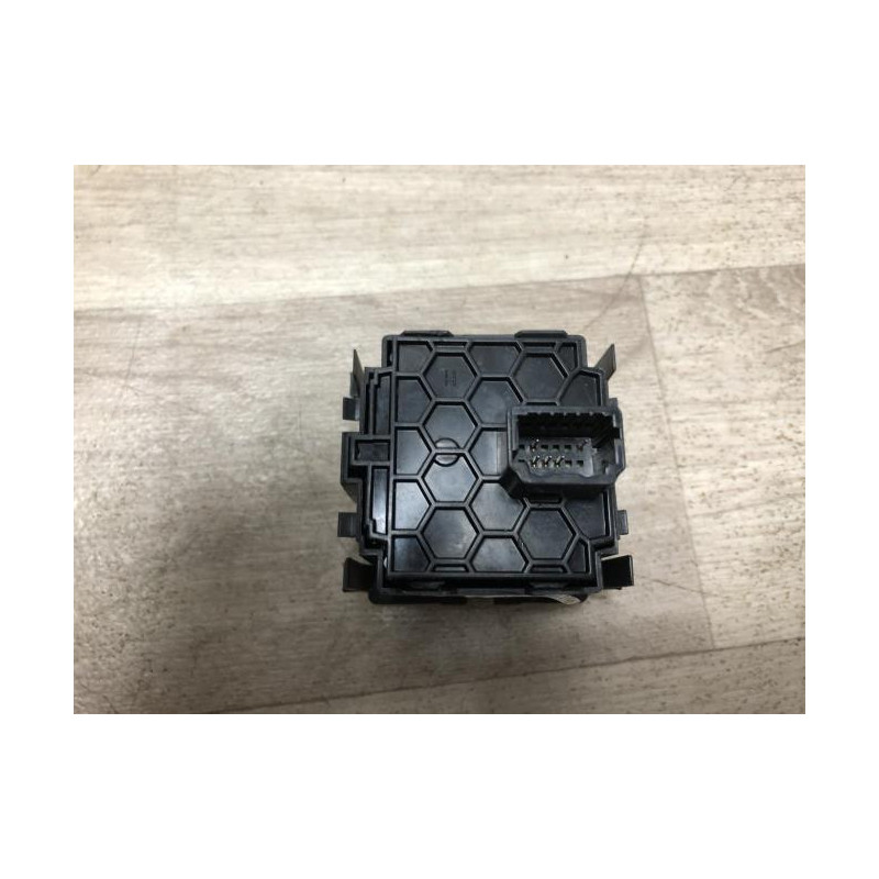 Commande de reglage hauteur de phare RENAULT CAPTUR 1 PHASE 1 d’occasion