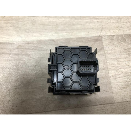 Commande de reglage hauteur de phare RENAULT CAPTUR 1 PHASE 1 d’occasion