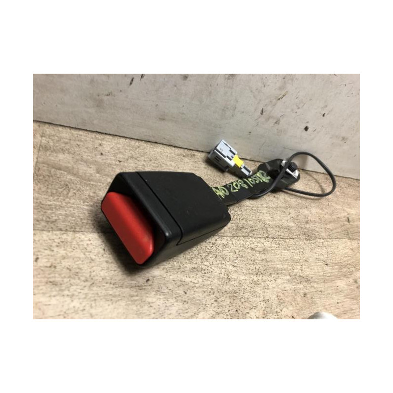 Attache ceinture avant droit PEUGEOT 208 1 PHASE 2 d’occasion