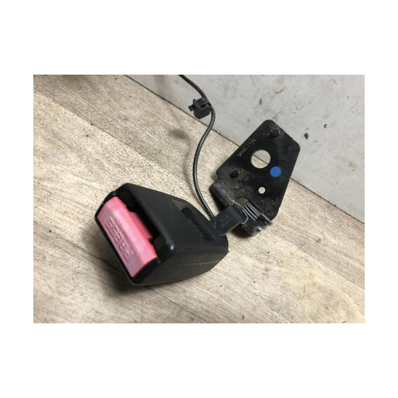 Attache ceinture arriere gauche PEUGEOT 308 1 PHASE 1 d’occasion