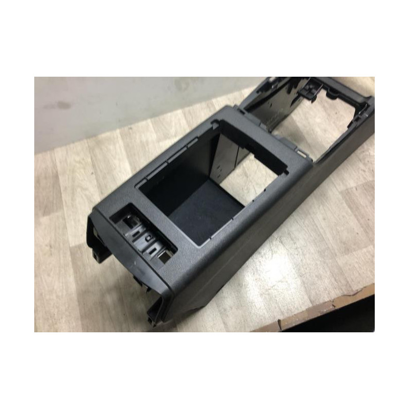 Console central (interieur plastique) RENAULT TALISMAN BREAK d’occasion