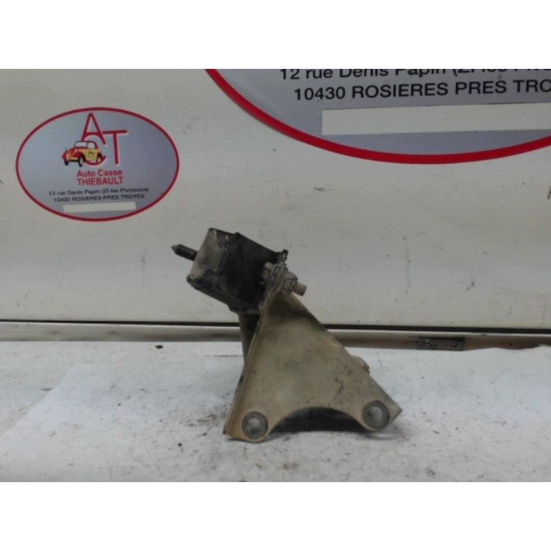 Support moteur gauche RENAULT  d’occasion