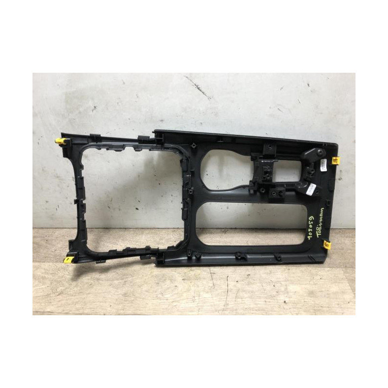 Console central (interieur plastique) RENAULT TALISMAN BREAK d’occasion