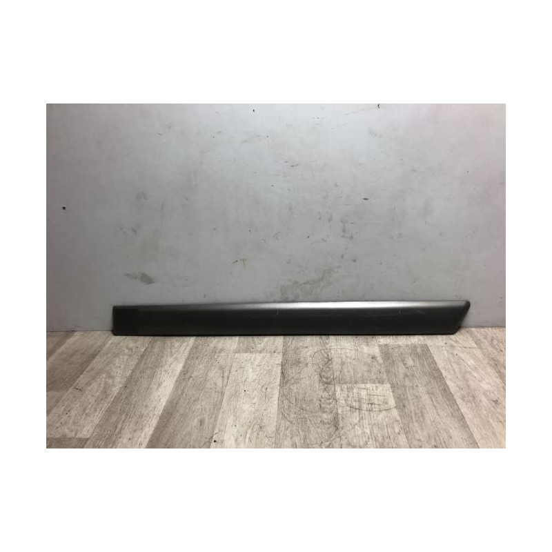 Baguette de porte arriere gauche  CITROEN C4 PICASSO 1 d’occasion