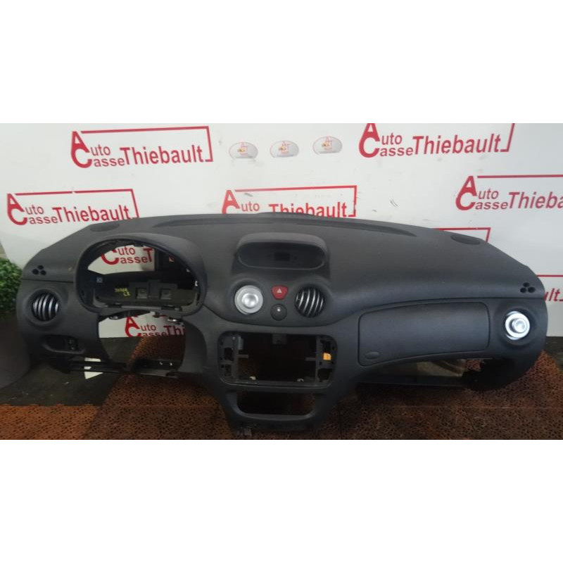 Planche de bord complete CITROEN C2 PHASE 1 d’occasion