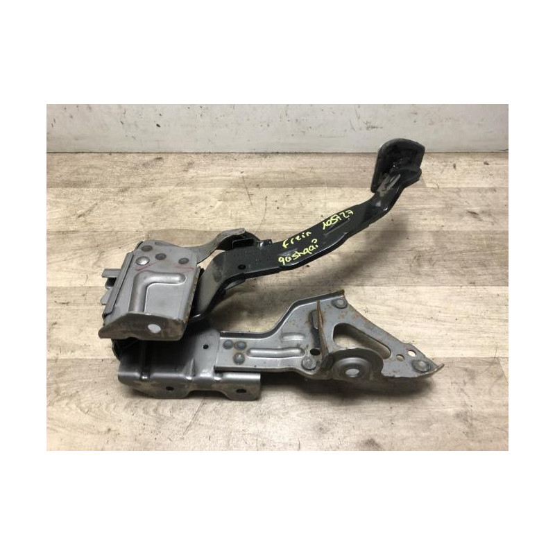 Pedalier d'embrayage NISSAN QASHQAI 1 PHASE 2 d’occasion