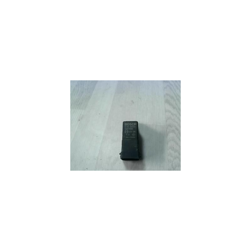 Relais de prechauffage RENAULT MEGANE 3 PHASE 1 COUPE d’occasion
