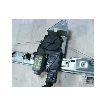 Leve vitre electrique arriere droit RENAULT MEGANE 2 PHASE 1 d’occasion
