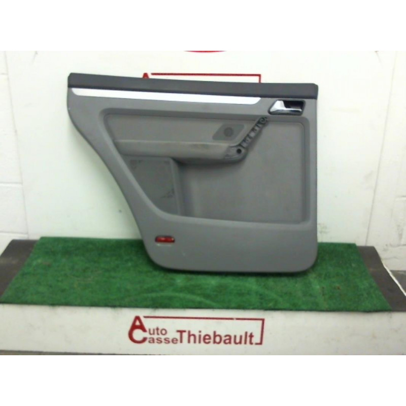Panneau de porte arriere gauche VOLKSWAGEN TOURAN PHASE 1 d’occasion