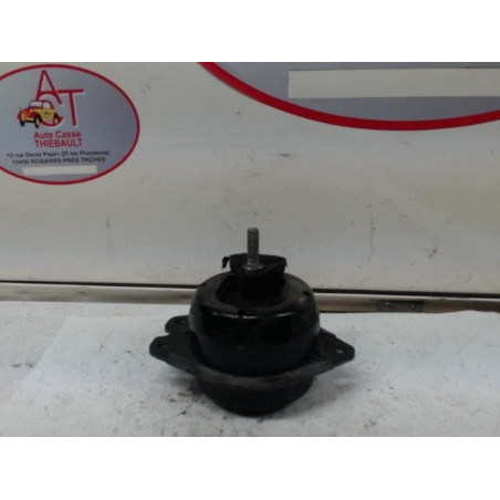 Support moteur droit RENAULT  d’occasion