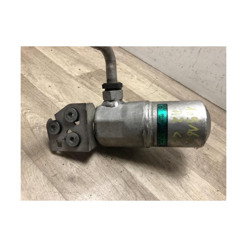 Bouteille deshydratante AUDI A2 d’occasion
