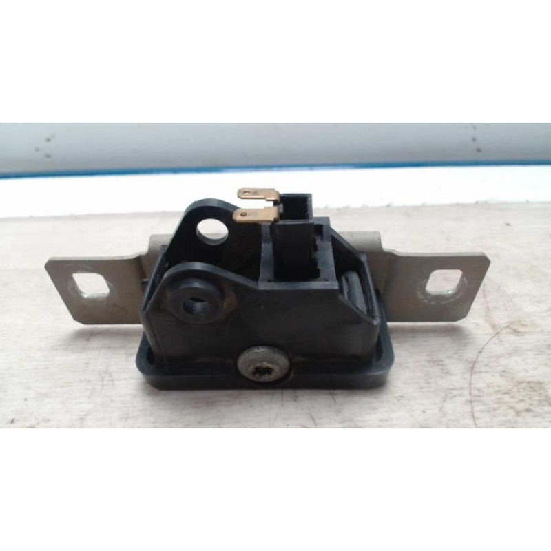 Serrure de coffre RENAULT R25 PHASE 2 d’occasion
