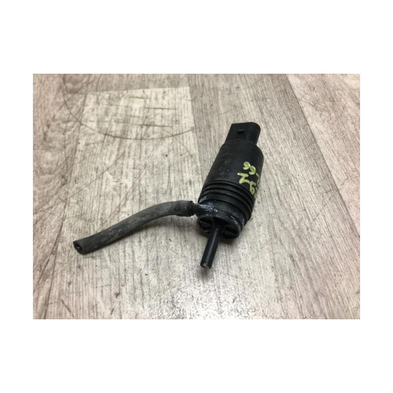 Pompe lave glace avant BMW SERIE 3 E91 TOURING PHASE 1 BREAK d’occasion