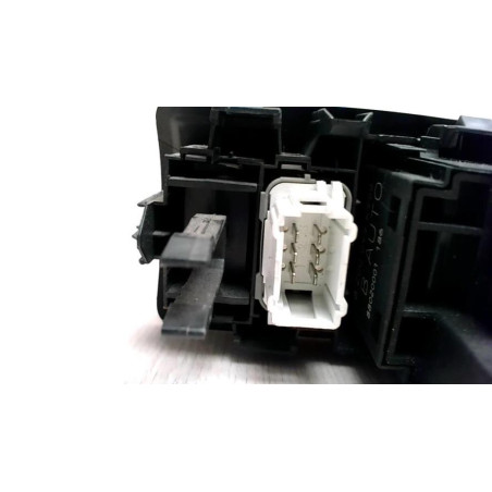 Commande de reglage hauteur de phare RENAULT CLIO 3 PHASE 1 d’occasion