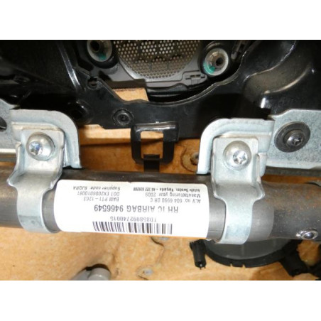 Panneau de porte avant droit VOLVO C 70 2 PHASE 1 CABRIOLET d’occasion