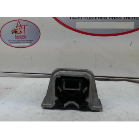 Support moteur droit RENAULT TWINGO II PHASE 1 d’occasion