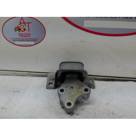 Support moteur droit RENAULT TWINGO II PHASE 1 d’occasion