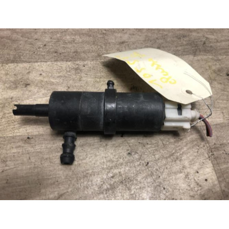 Pompe lave phares MERCEDES CLASSE CLA 117 d’occasion