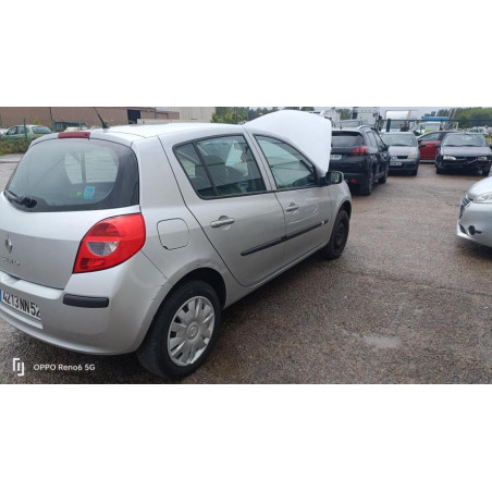 Platine feu arriere droit RENAULT CLIO 3 PHASE 1 d’occasion
