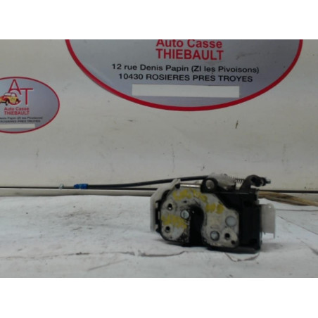 Serrure avant droit FIAT FIORINO III COMBI 1.3 Multijet d’occasion