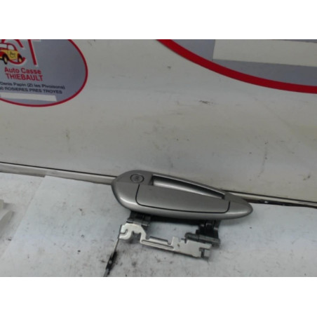 Poignee porte avant gauche FIAT PUNTO 2 BERLINE PH2 (188) FL d’occasion