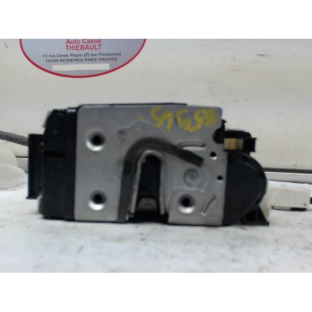 Serrure avant droit MERCEDES SPRINTER FGN (906) d’occasion