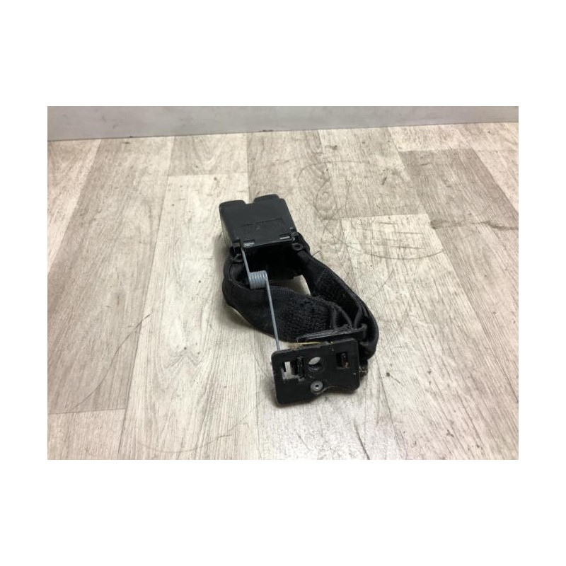 Attache ceinture arriere droit RENAULT SAFRANE PHASE 2 d’occasion
