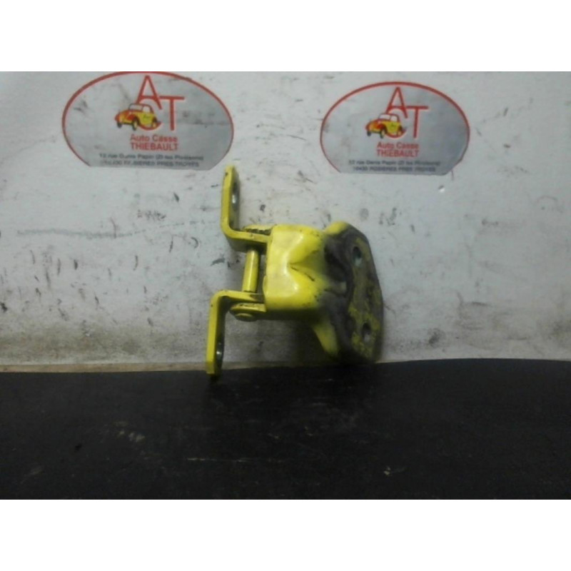Charniere de porte avant gauche HYUNDAI ATOS PRIME d’occasion