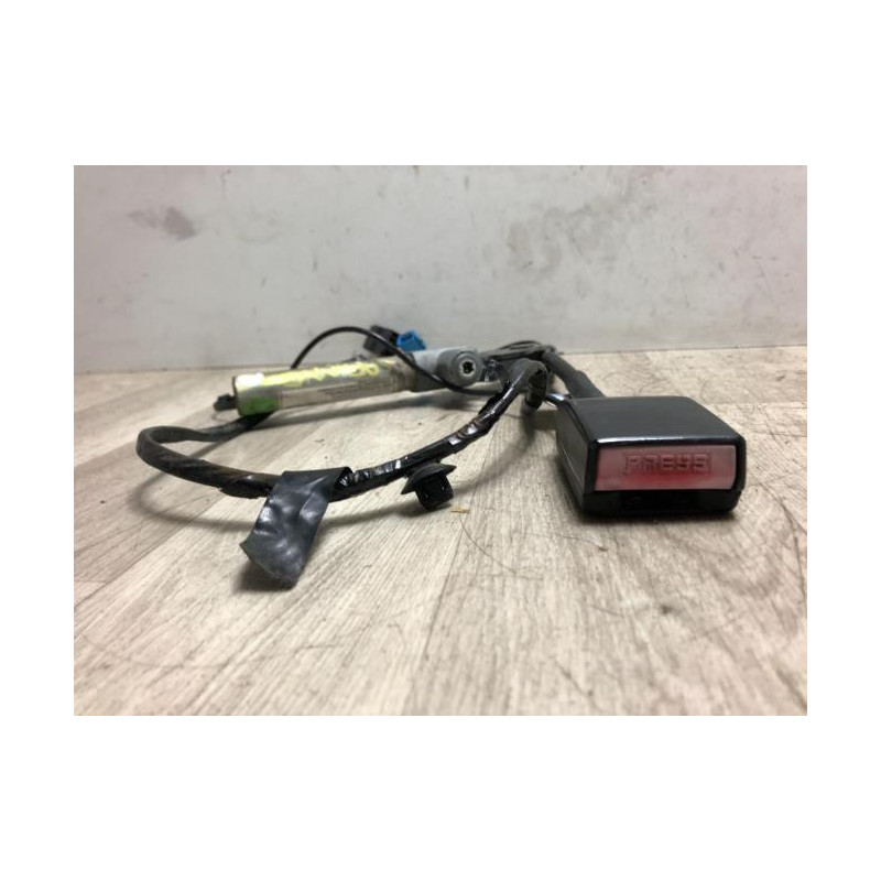 Attache ceinture avant gauche RENAULT SAFRANE PHASE 2 d’occasion