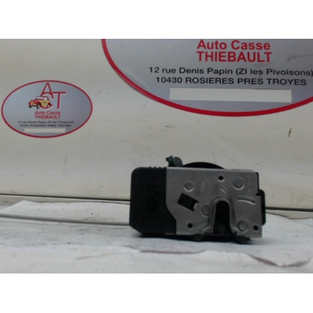 Serrure avant droit OPEL MERIVA (A) PHASE 1 d’occasion