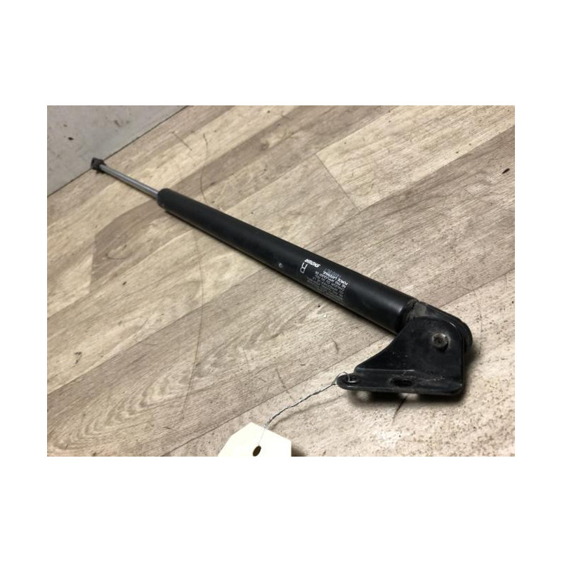 Verin de coffre droit MAZDA 5 1 PHASE 1 d’occasion