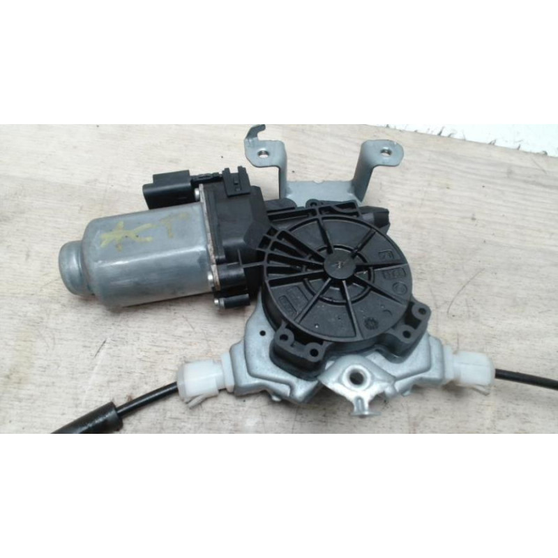 Leve vitre electrique avant gauche NISSAN NOTE 1 PHASE 2 d’occasion