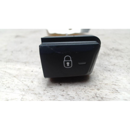 Commande de fermeture centralisee PEUGEOT 208 1 PHASE 1 d’occasion