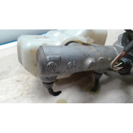 Maitre cylindre (freinage) VOLKSWAGEN POLO 5 PHASE 2 d’occasion