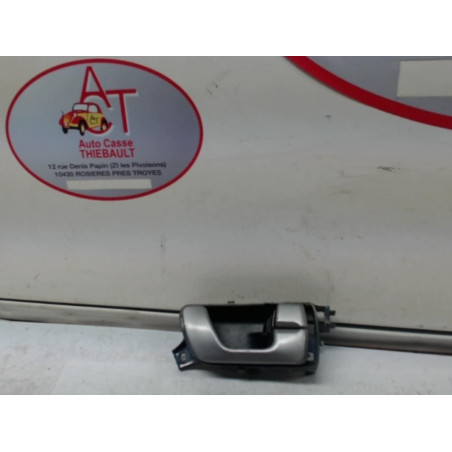 Poignee interieur avant droit MITSUBISHI PAJERO d’occasion