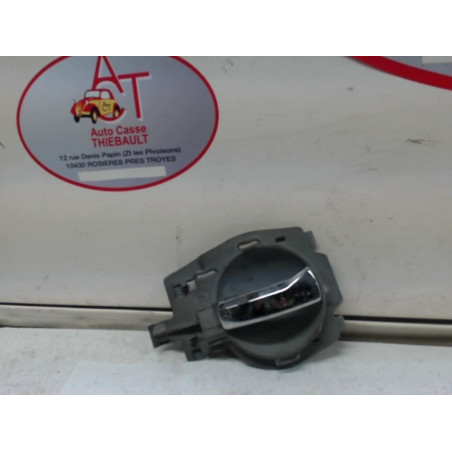 Poignee interieur avant gauche CITROEN C3 PHASE 1 d’occasion
