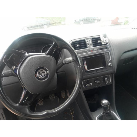 Support de phare gauche (tôle) VOLKSWAGEN POLO 5 PHASE 2 d’occasion