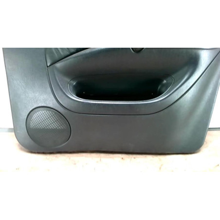 Panneau de porte avant droit MERCEDES CLASSE M 163 PHASE 1 d’occasion