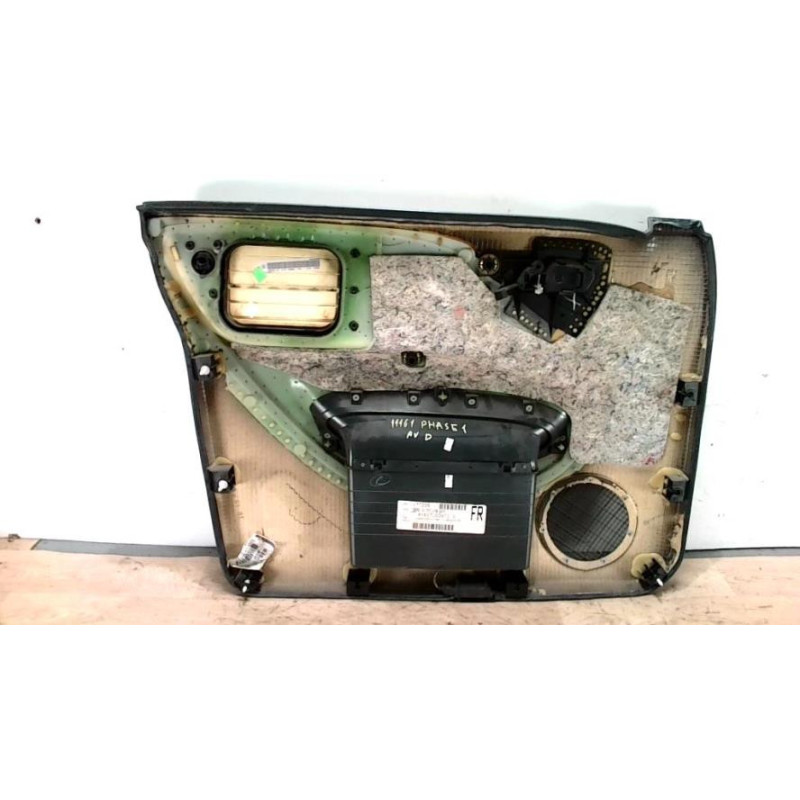 Panneau de porte avant droit MERCEDES CLASSE M 163 PHASE 1 d’occasion