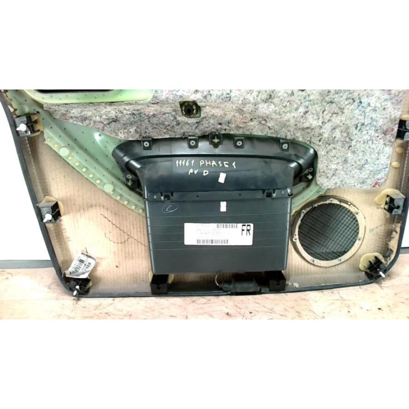 Panneau de porte avant droit MERCEDES CLASSE M 163 PHASE 1 d’occasion