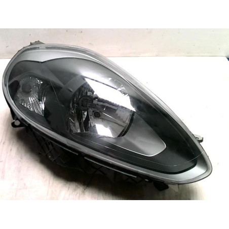 Optique avant principal droit (feux)(phare) FIAT GRANDE PUNTO d’occasion