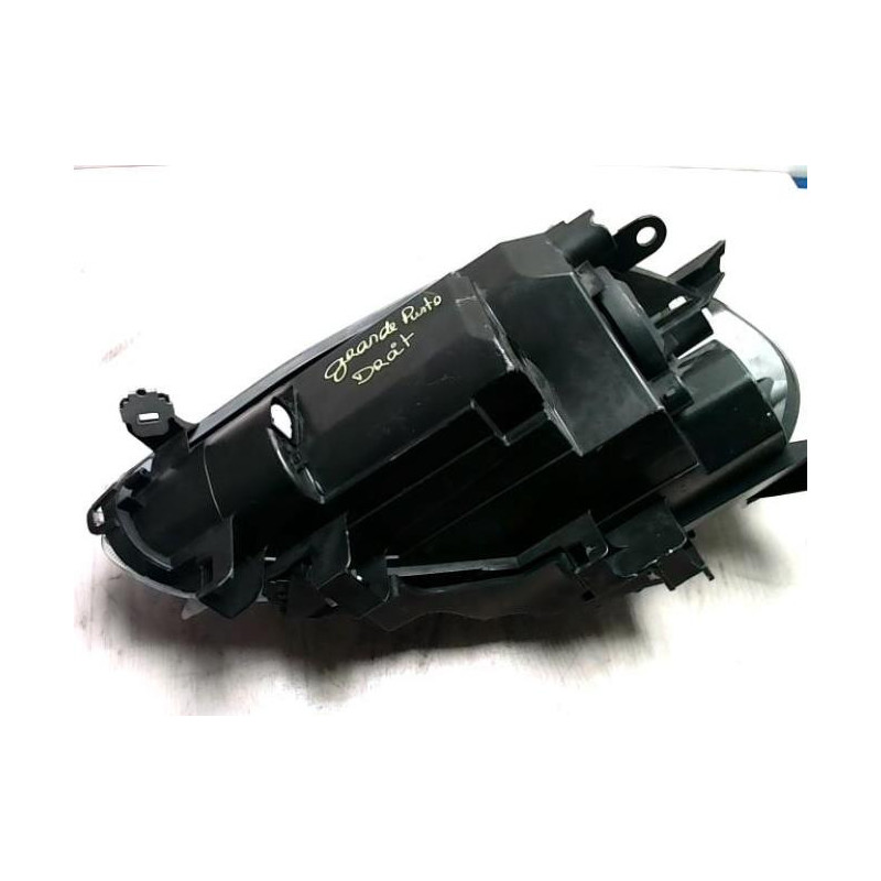 Optique avant principal droit (feux)(phare) FIAT GRANDE PUNTO d’occasion