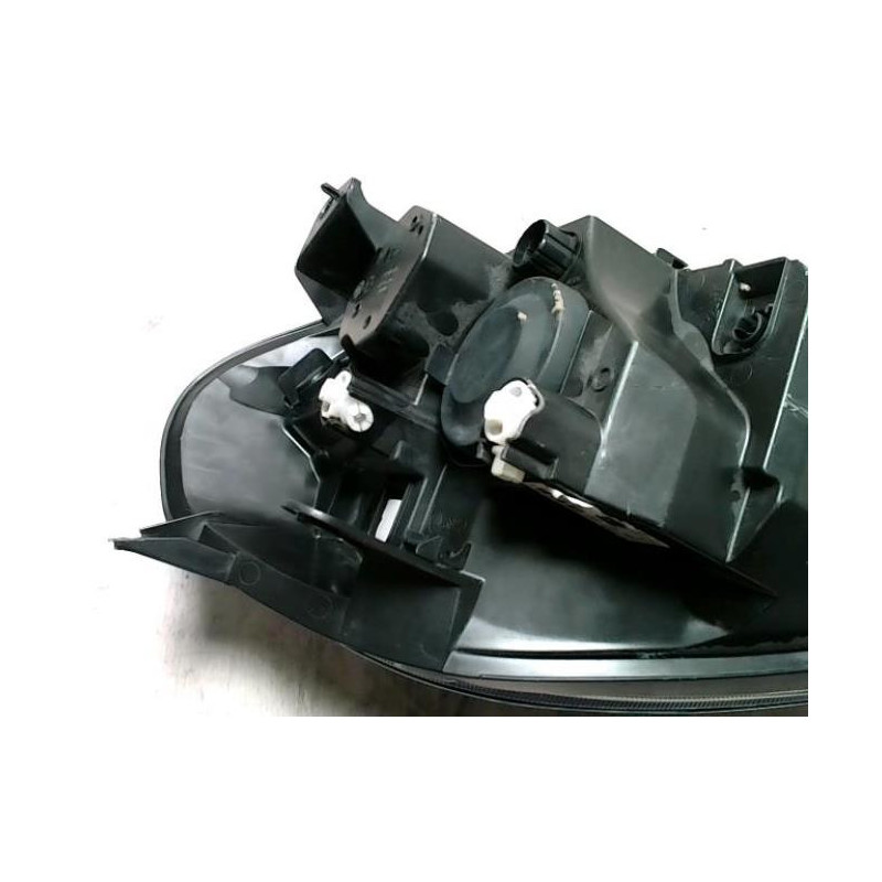 Optique avant principal droit (feux)(phare) FIAT GRANDE PUNTO d’occasion