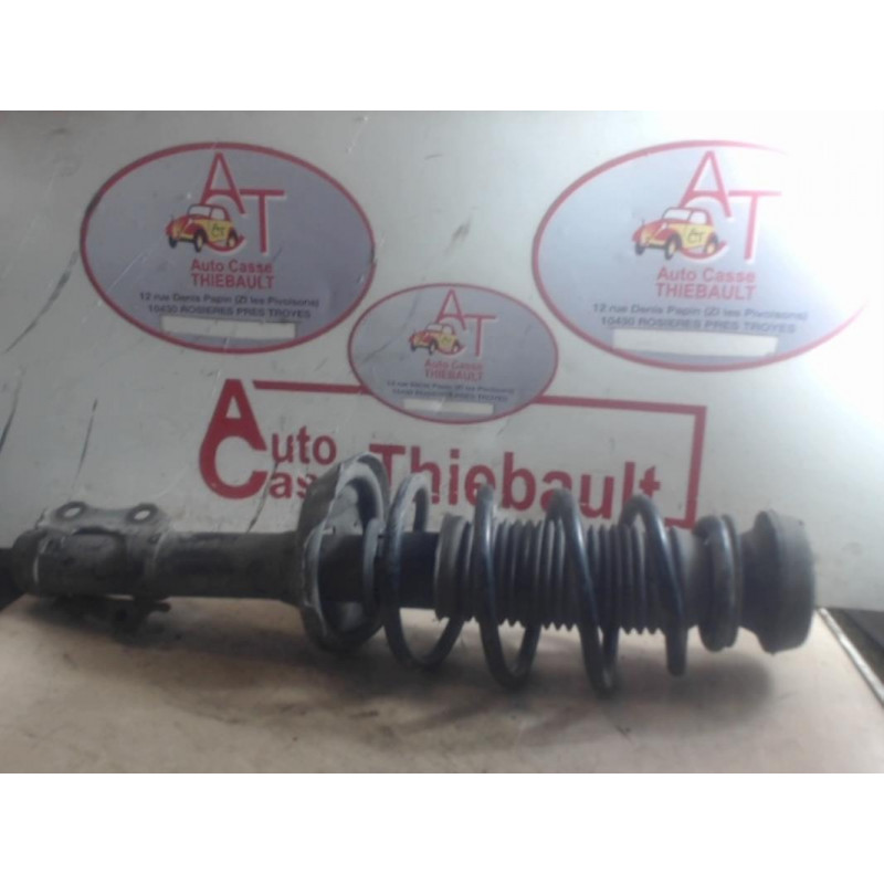 Amortisseur avant droit VOLKSWAGEN GOLF III d’occasion