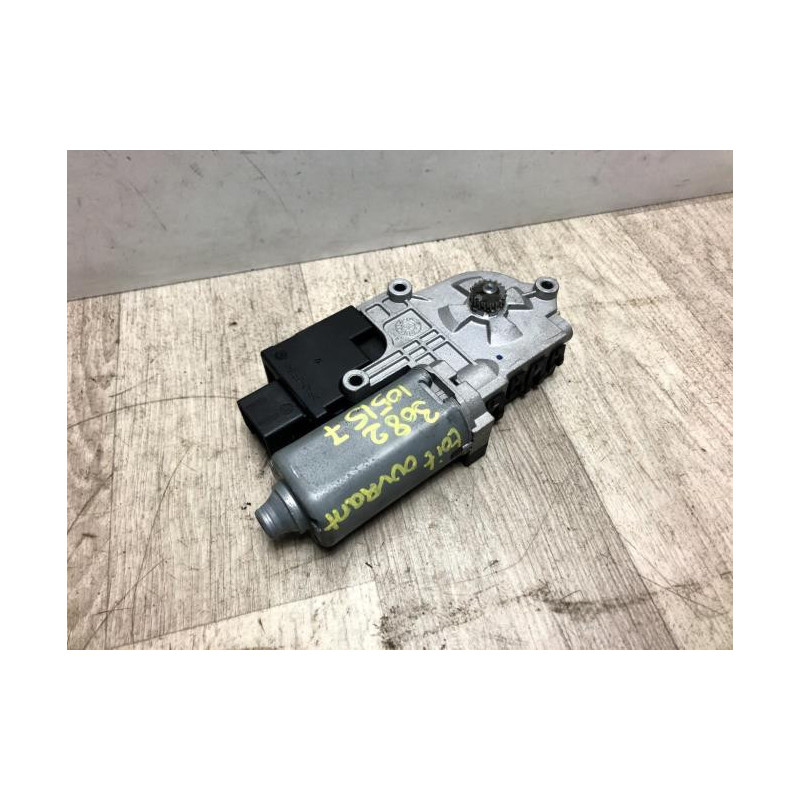 Moteur toit ouvrant PEUGEOT 308 2 PHASE 1 d’occasion