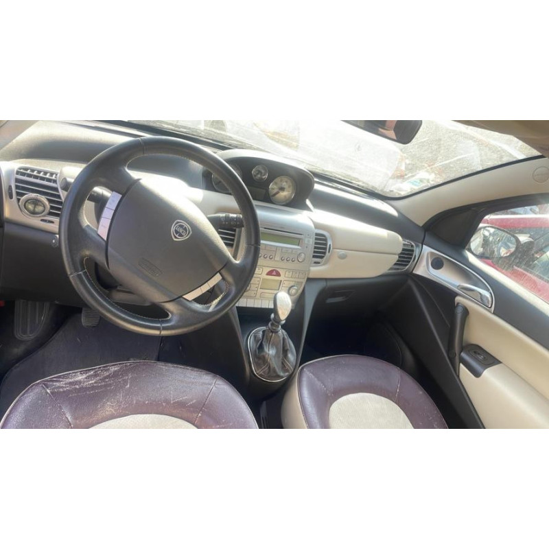 Crochet de remorquage LANCIA YPSILON 4 PHASE 2 d’occasion