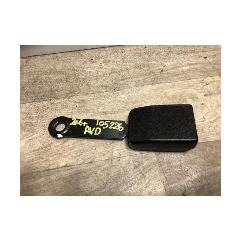 Attache ceinture avant droit PEUGEOT 206+ d’occasion