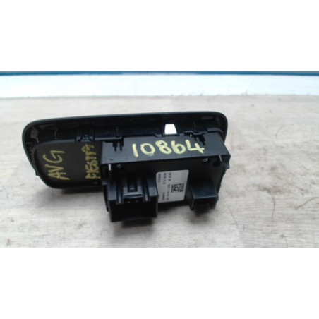 Interrupteur de leve vitre avant gauche FORD FIESTA 6 PHASE 1 d’occasion