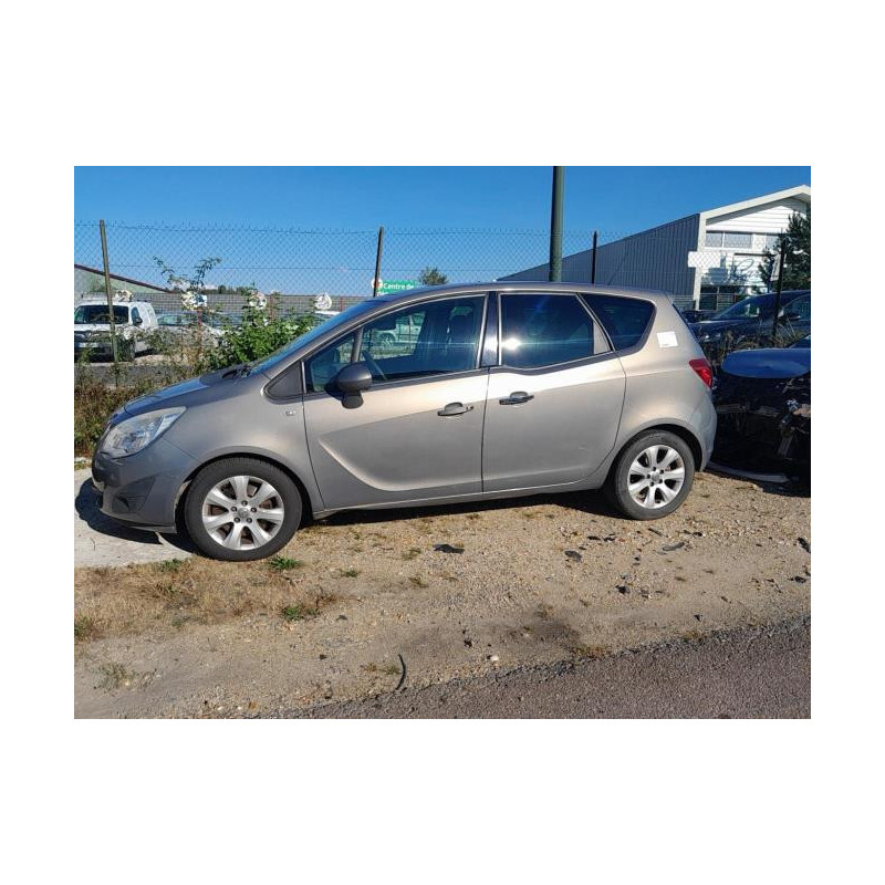 Siege arriere gauche OPEL MERIVA B PHASE 1 d’occasion